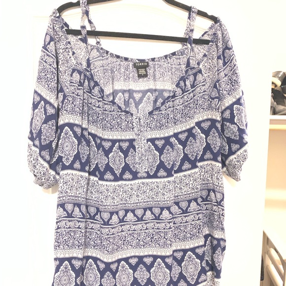 Gently used cold should top - Picture 4 of 4